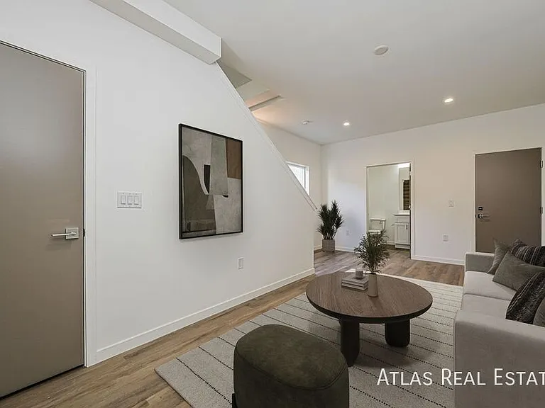 2640 S Delaware St #3 — Photo 3