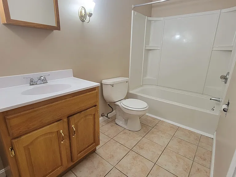 20 Luxury Dr #23 — Photo 20