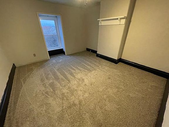 3rd fl bedroom