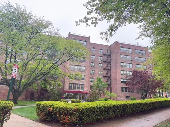 18-75 Corporal Kennedy Street #1K, Bayside, NY 11366