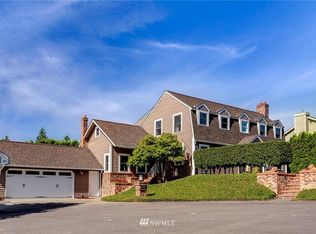 430 SW 185th Pl, Normandy Park, WA 98166