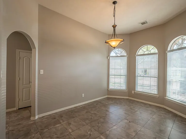 21902 Silverfield Park Ln — Photo 3