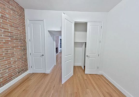 4th image of 536 E 89th St APT 1d
