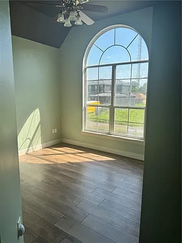 3265 Elmwood Park Dr — Photo 18