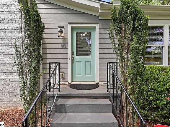4th image of 10 N Avondale Dr