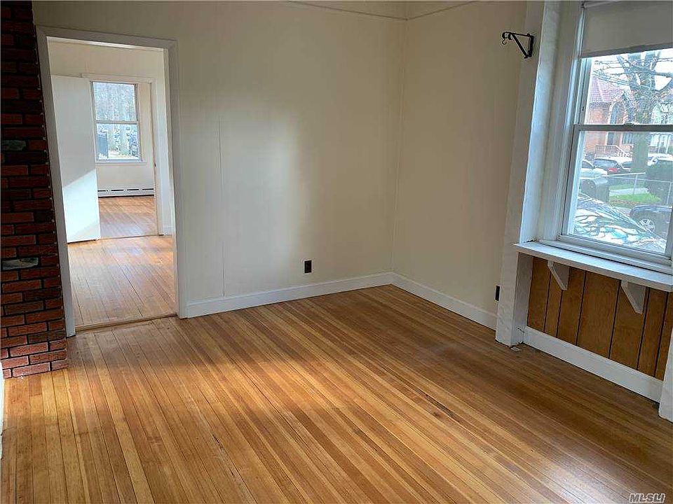 1st image of 45-20 211th St