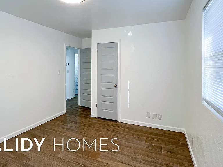 13408 Thompson Rd — Photo 41
