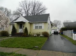 110 Thompson Ave, Bound Brook, NJ 08805
