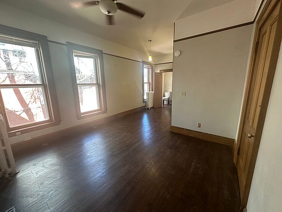 4th image of 1630 N Ogden St #C