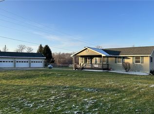 17936 Reservoir Rd, Saegertown, PA 16433