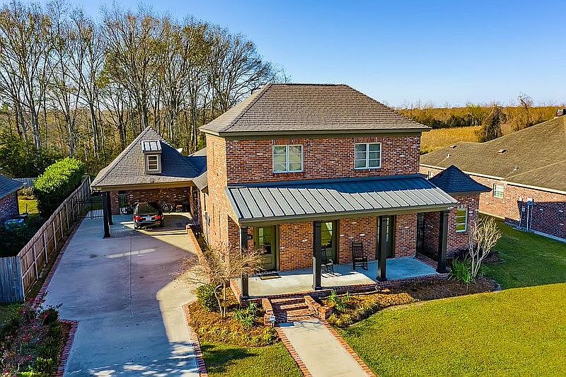1st image of 608 Shadowlawn Dr