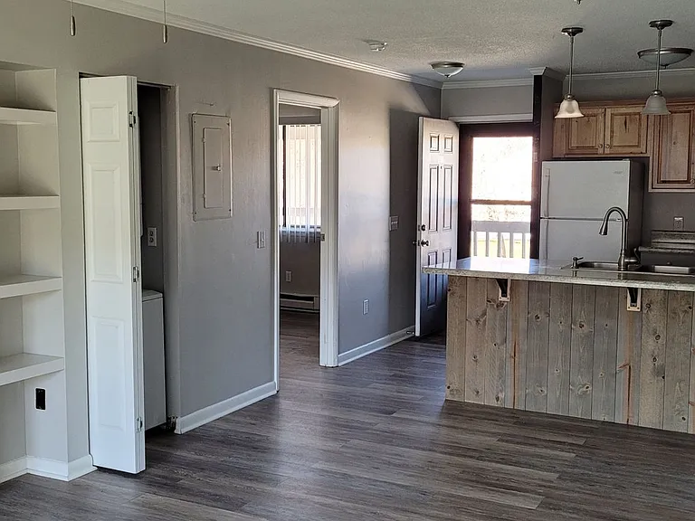 475 Meadowview Dr #B306 — Photo 13