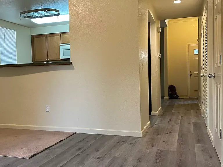2902 Bonds Ln — Photo 10