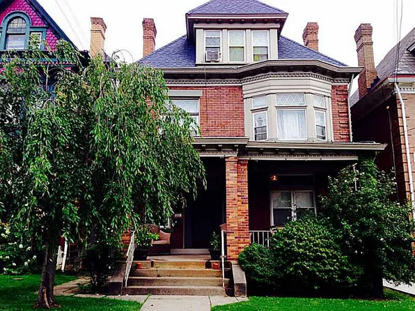 1118 Portland St, Pittsburgh, PA 15206