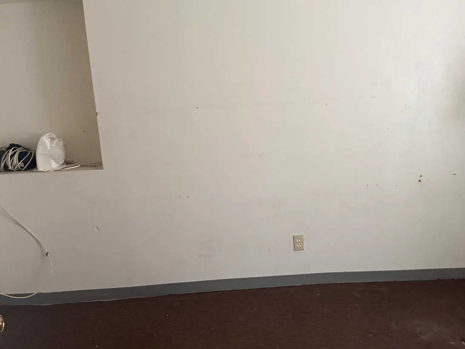 3 bed, 1.5 bath, 924 sqft, $1,500 — Photo 4