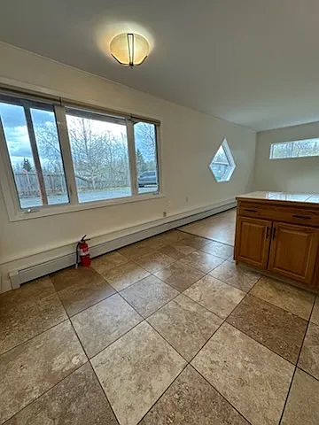 936 W 20th Ave #2 — Photo 8