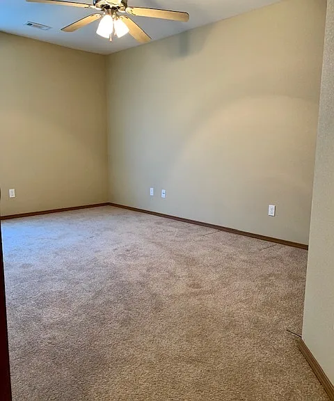 4300 SW Broadstone Ave #1 — Photo 2