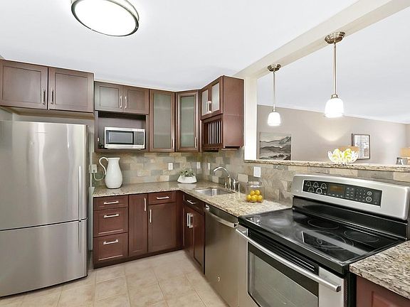 2nd image of 41 Park St APT 205