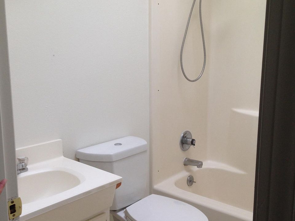 Upstairs bathroom