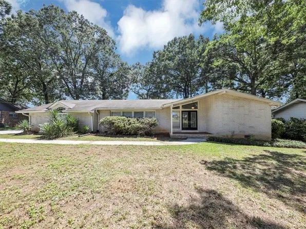 4203 Hapsburg Ct, Decatur, GA 30034