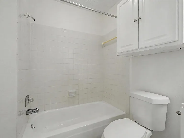 12500 Brookglade Cir #179 — Photo 26