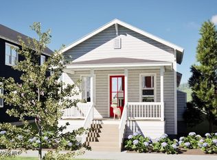 300 E Grosbeak Ave, Hayden, ID 83835