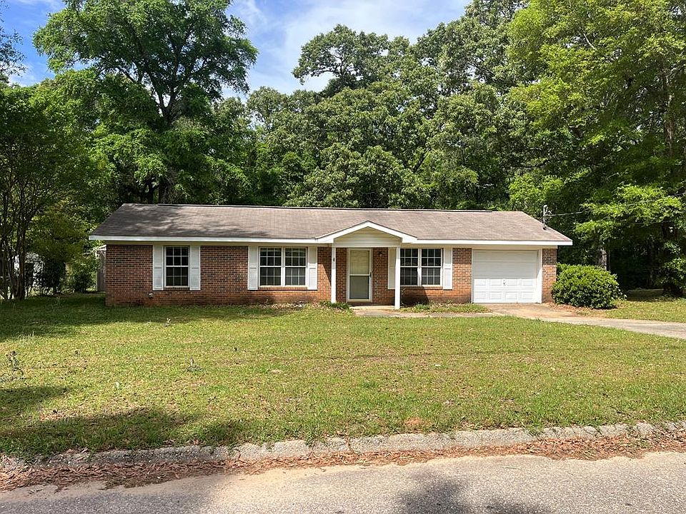1st image of 197 Dogwood St