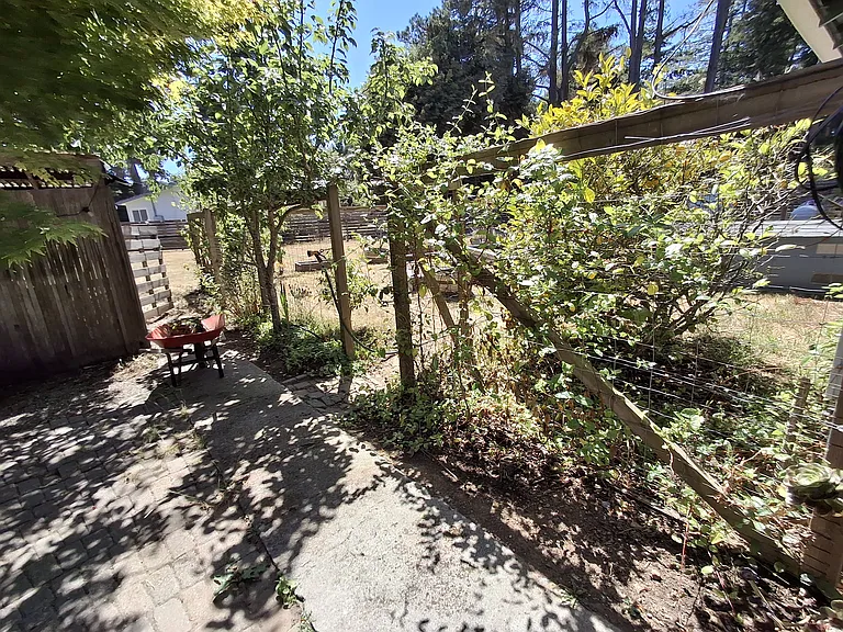 John Hyman Rd — Photo 39