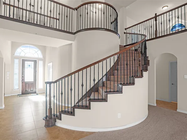 613 Gene Autry Ln, Murphy, TX 75094