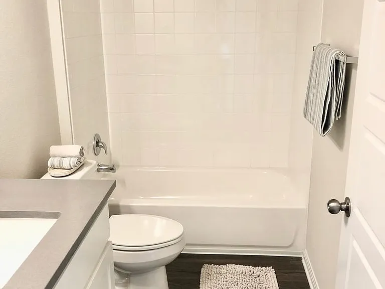 9912 Dalliance Ln — Photo 32