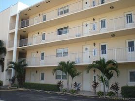 698 NE Spanish River Blvd