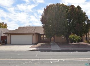 3305 Manuelito Ave, Gallup, NM 87301