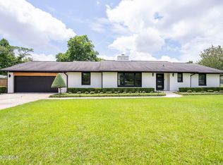 1202 Fairway Dr, Perry, GA 31069