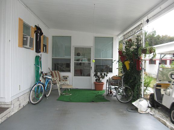 4th image of 3150 NE 36th Ave Lot 422