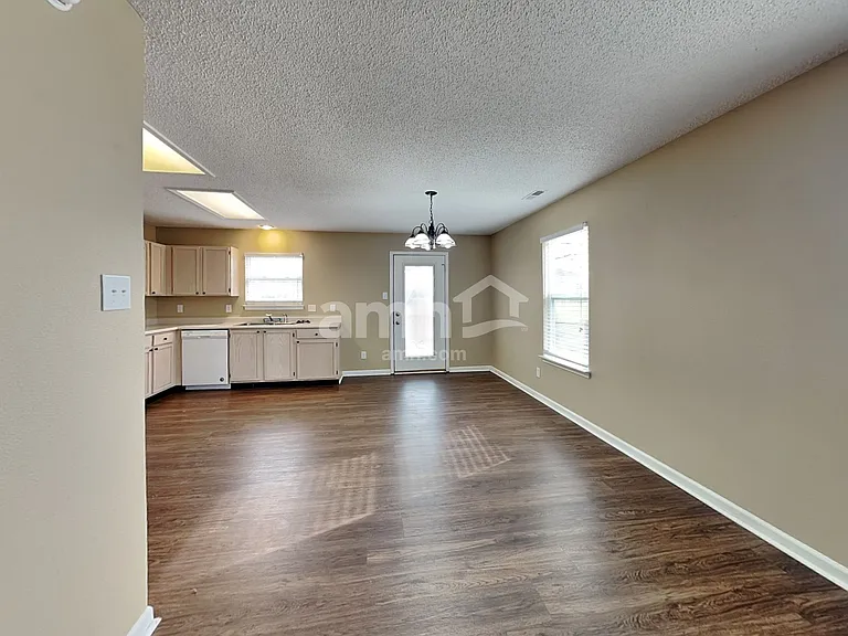19354 Tradewinds Dr — Photo 5