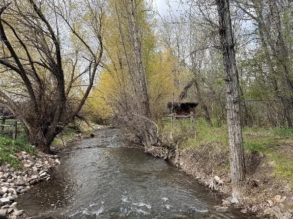 1-2 Sourdough Rd, Bozeman, MT 59715