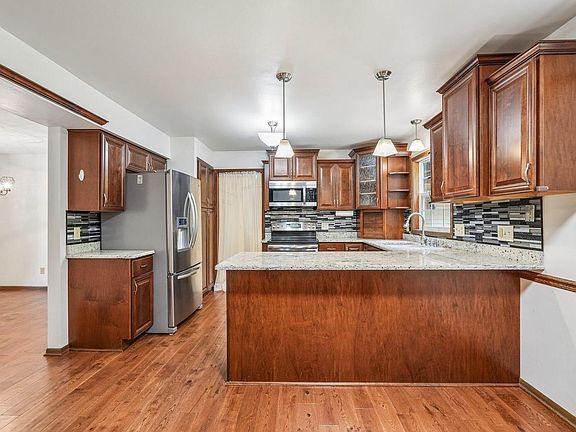 5th image of 5360 S 43rd STREET