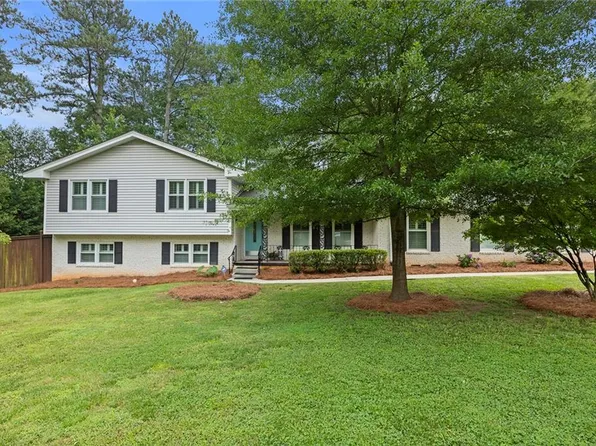 4920 Springfield Dr, Atlanta, GA 30338