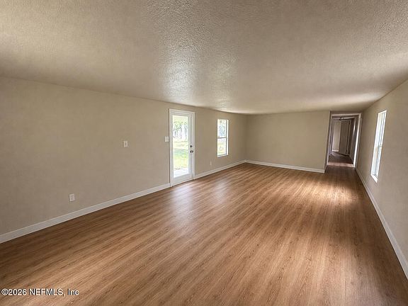 4th image of 724 RENFRO Road