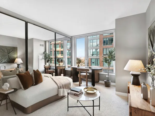 450 Washington Street image 7 of 20