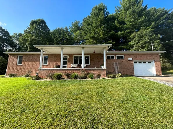 264 Pleasant Dr, Beckley, WV 25801