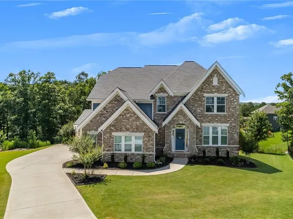 610 Deal Ct, Canton, GA 30115