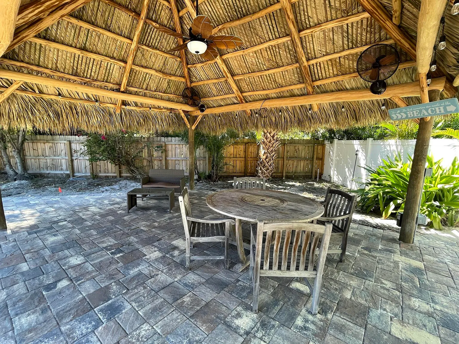 4 bed, 3.5 bath, 2294 sqft, $5,995 — Photo 3