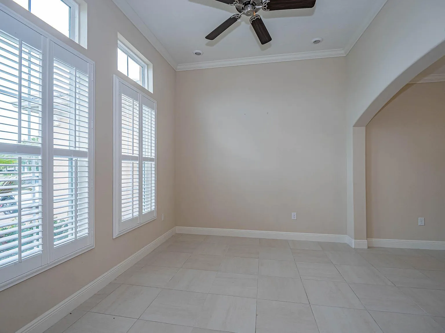 4 bed, 2108 sqft, $3,650 — Photo 3