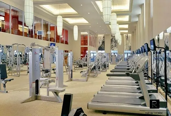 Rented by R New York | media 30