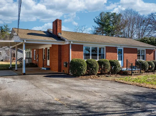 210 Glendale St, Morganton, NC 28655