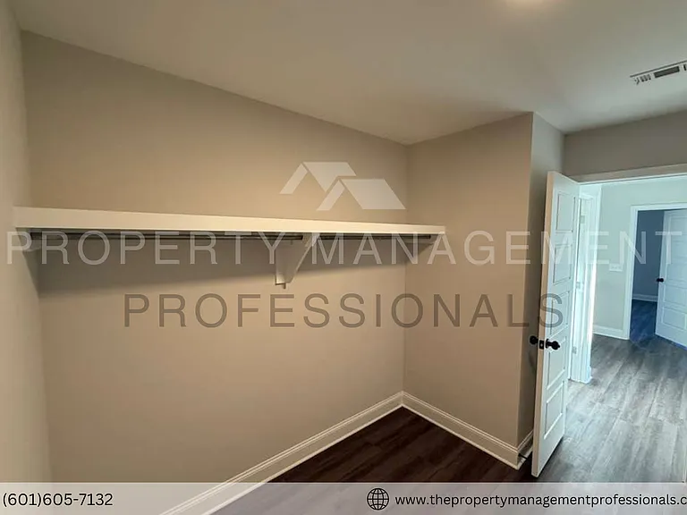 571 Patrick Farms Dr — Photo 28