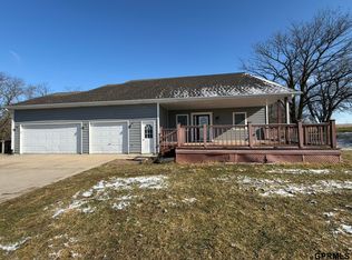 1146 County Road F, Dorchester, NE 68343