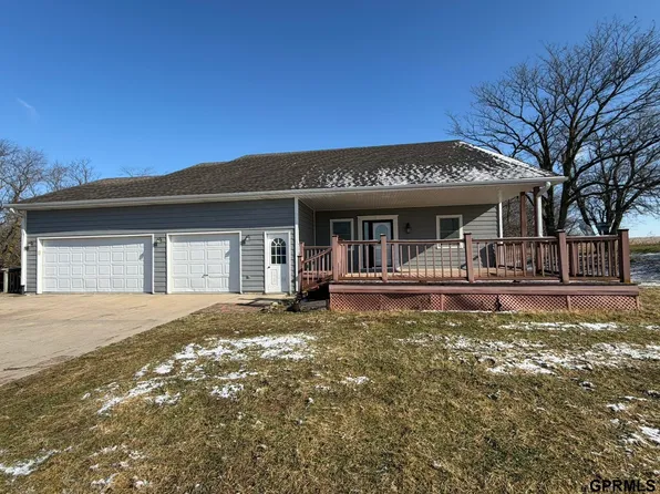 1146 County Road F, Dorchester, NE 68343