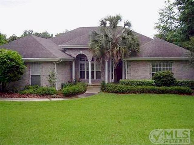 1st image of 901 Summerbrooke Dr
